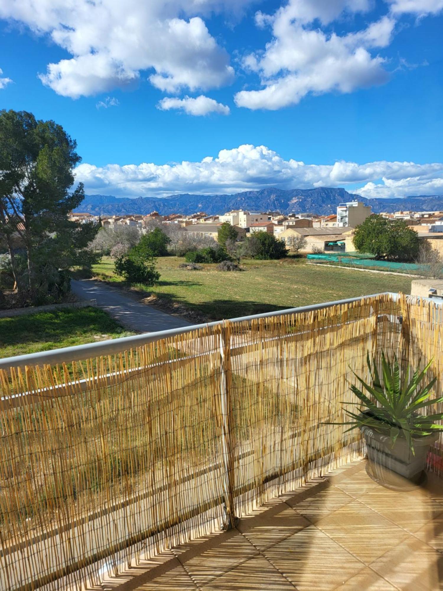 Apartamento Vallfogona Relax Saint Barbara Bagian luar foto