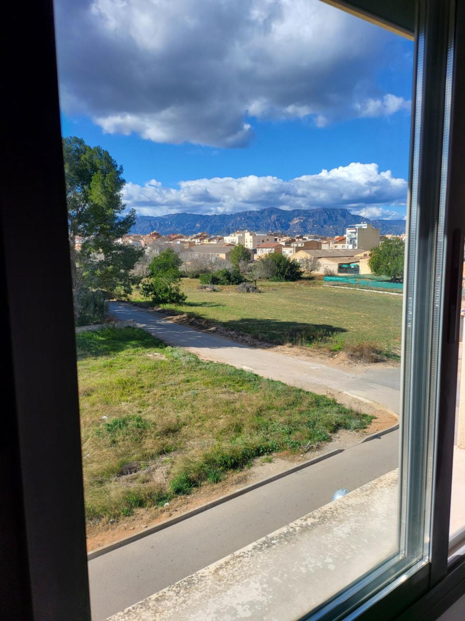 Apartamento Vallfogona Relax Saint Barbara Bagian luar foto